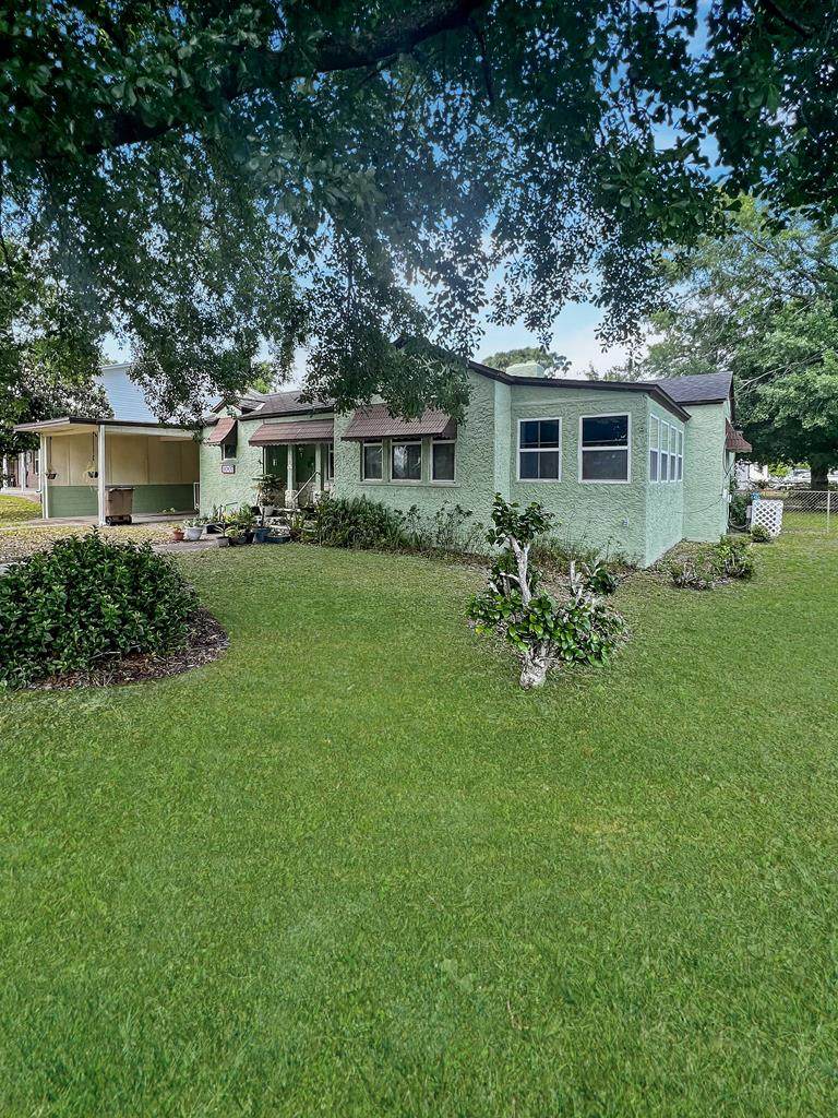 1007 Garrison Ave - Photo 1