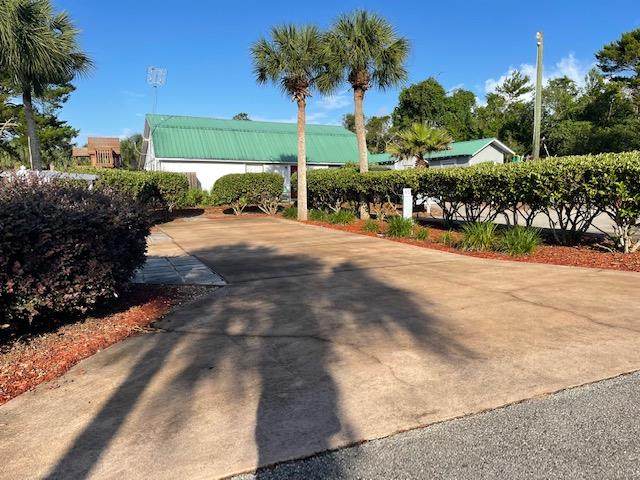 1843 Hwy 98 - Photo 1