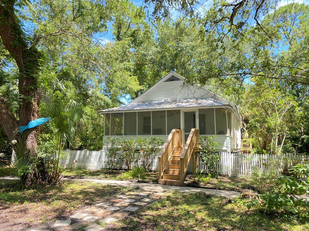 39 Apaco Ave - Photo 1