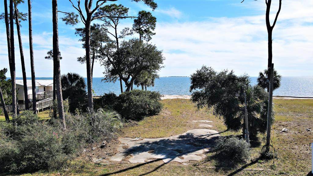 2142 Hwy 98 W - Photo 1