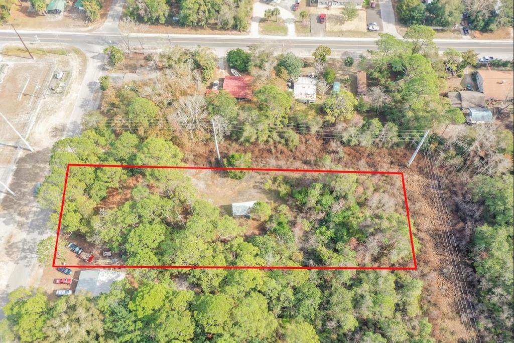 213 Nw Ave K - Photo 1