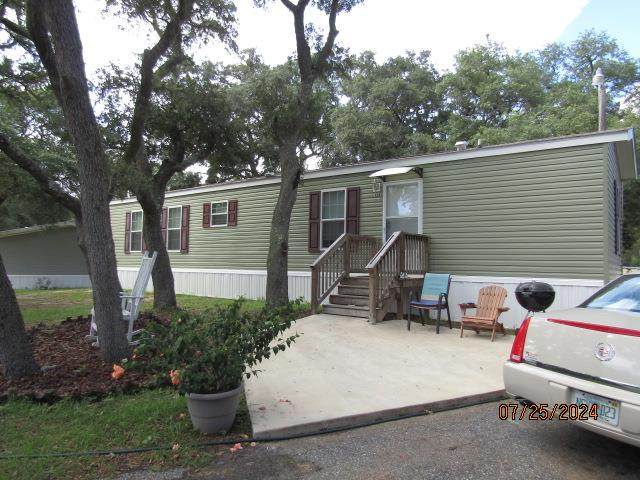 135 Carolina St - Photo 1