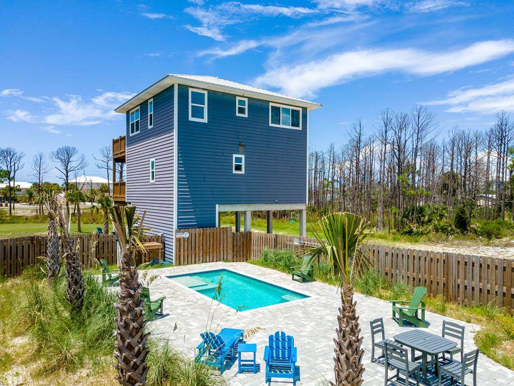 165 Driftwood Ave - Photo 1