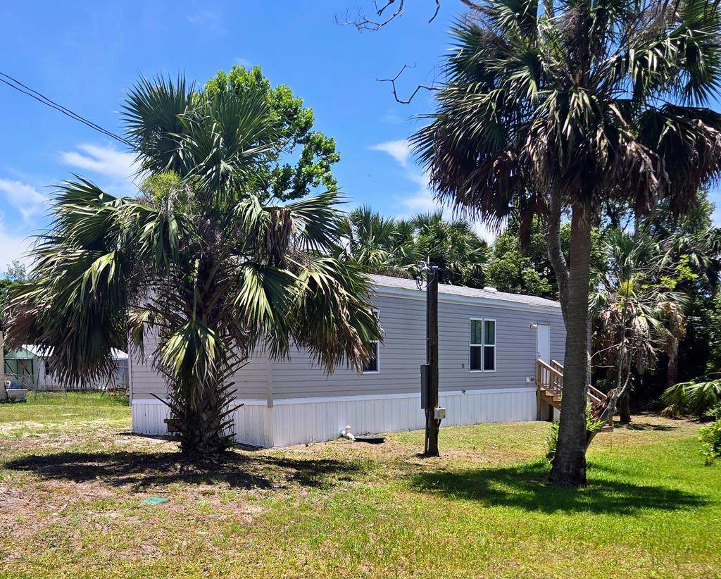 468 Ling St - Photo 1
