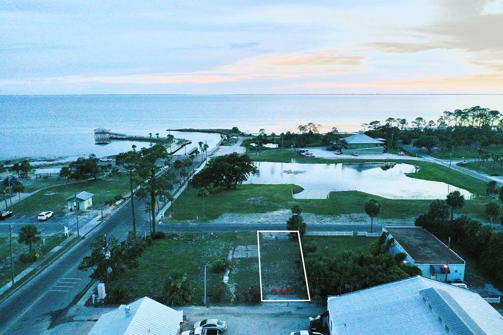 Lot 17 Baltzell Ave - Photo 1