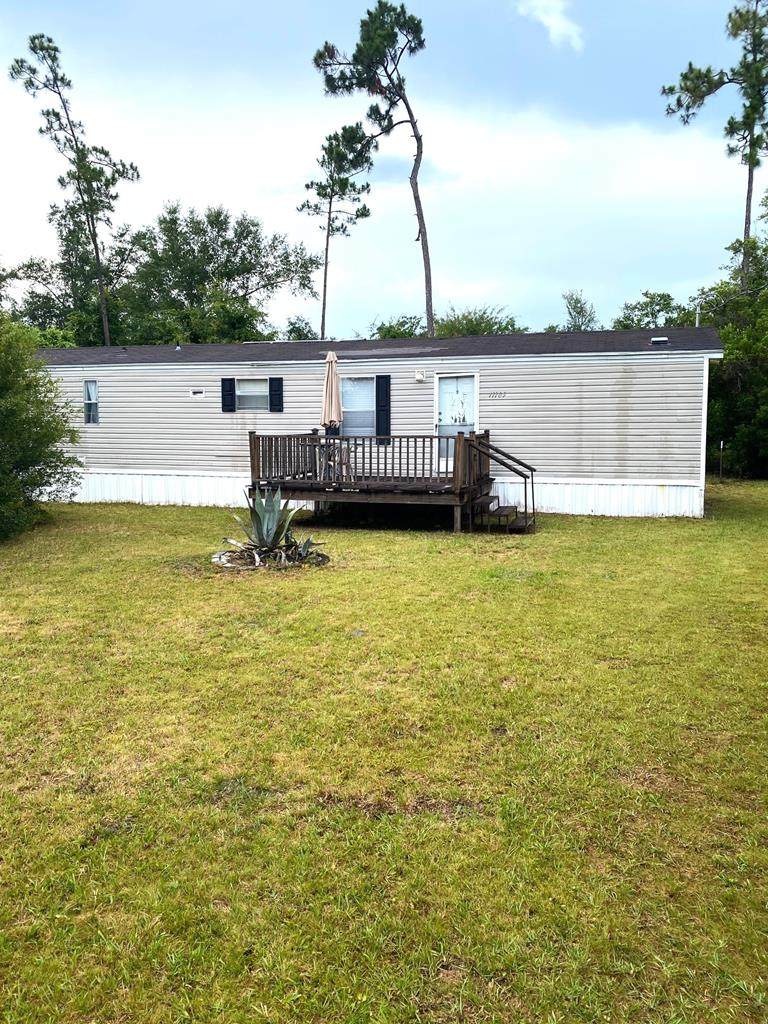 11105 Fleet St - Photo 1