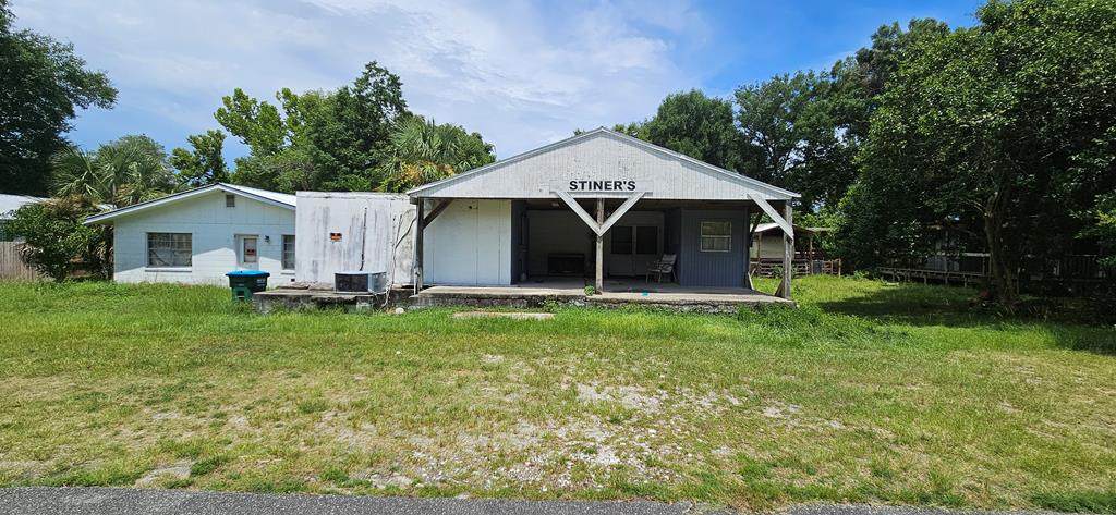 306 Nw 9th St - Photo 1