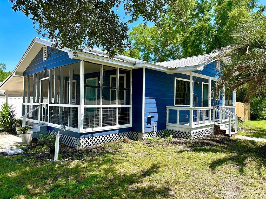 607 Three Rivers Rd - Photo 1
