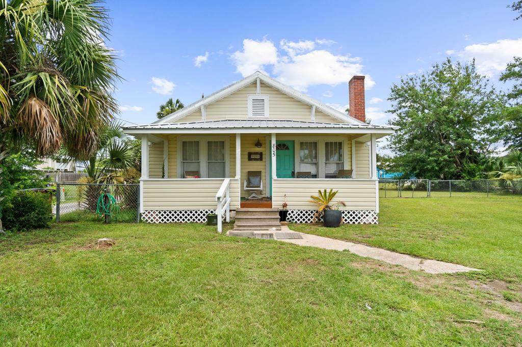 805 Long Ave - Photo 1
