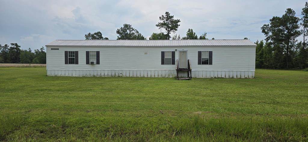 320 Freeman Rouse Rd - Photo 1