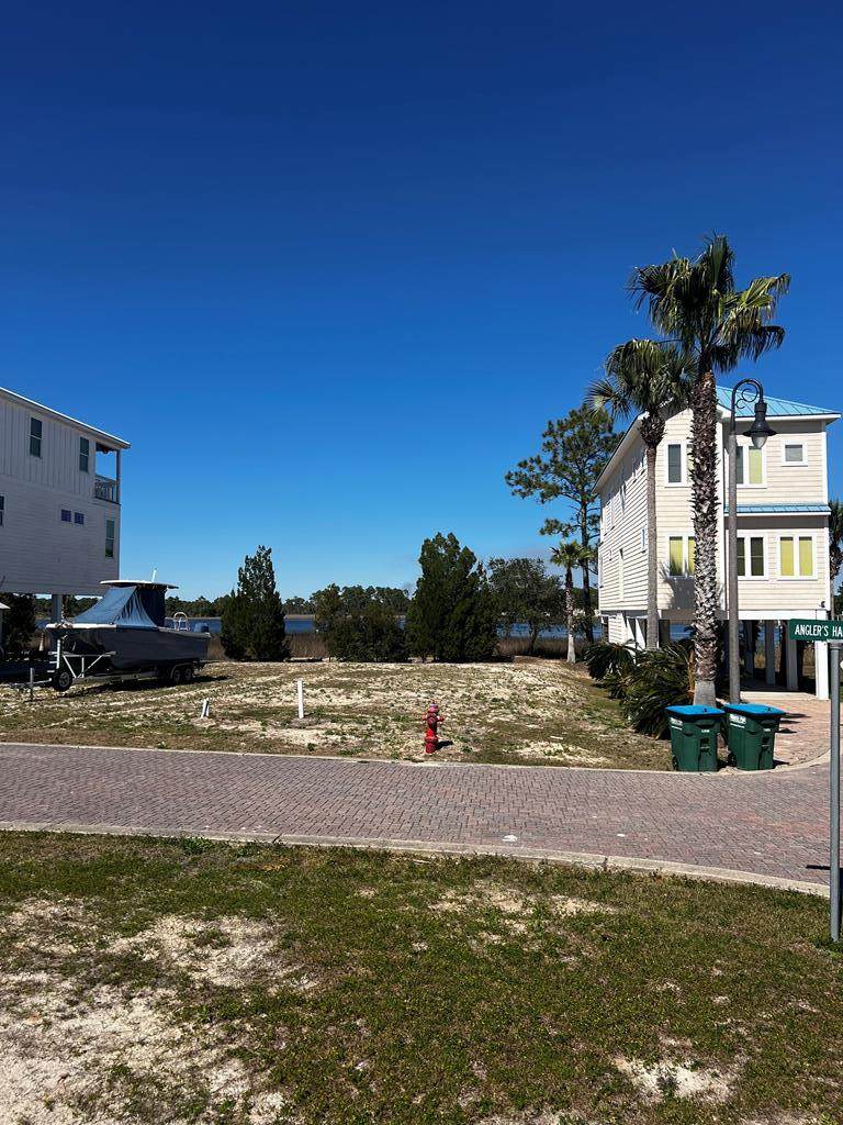 105 Anglers Harbor Ct - Photo 1