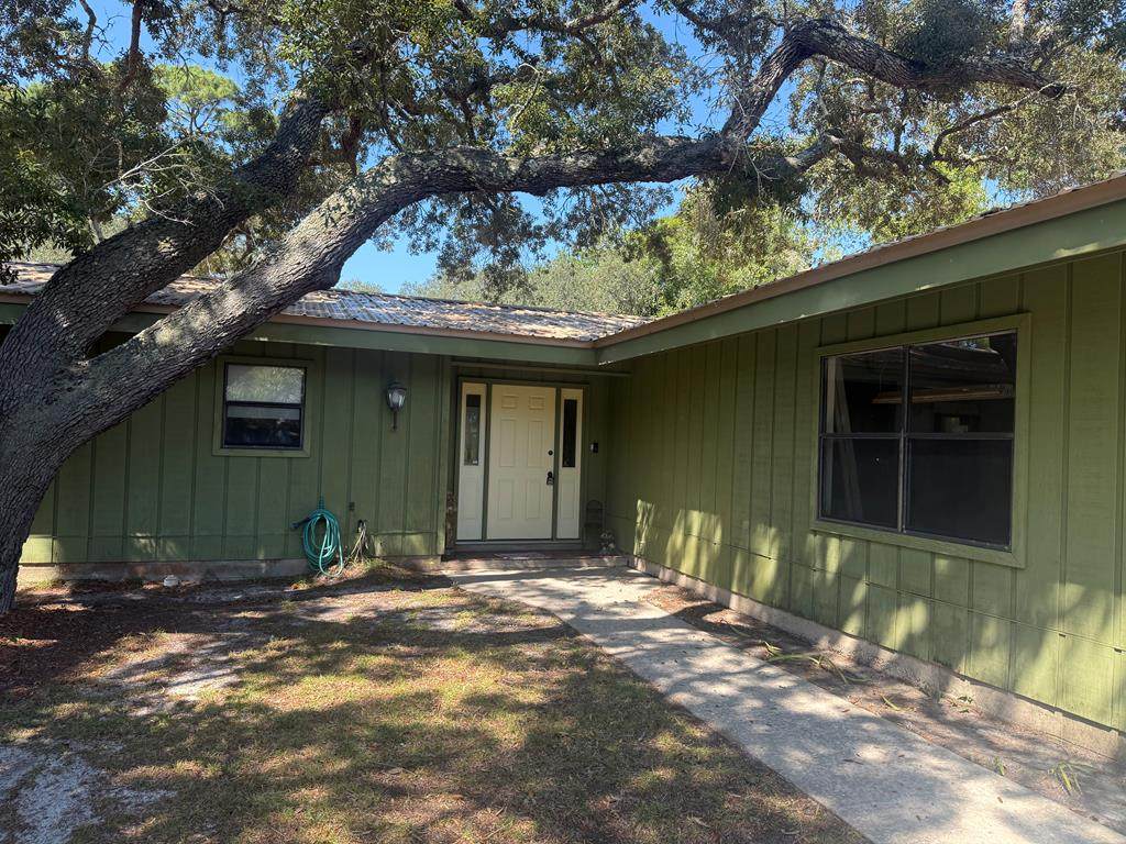 17 S Bay Shore Dr - Photo 1