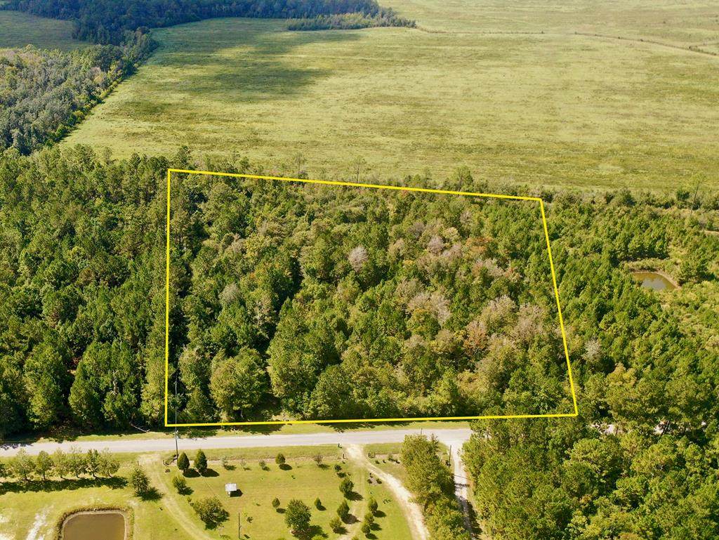 6641 Farm Rd - Photo 1