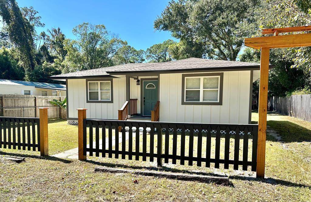 334 22nd Ave - Photo 1