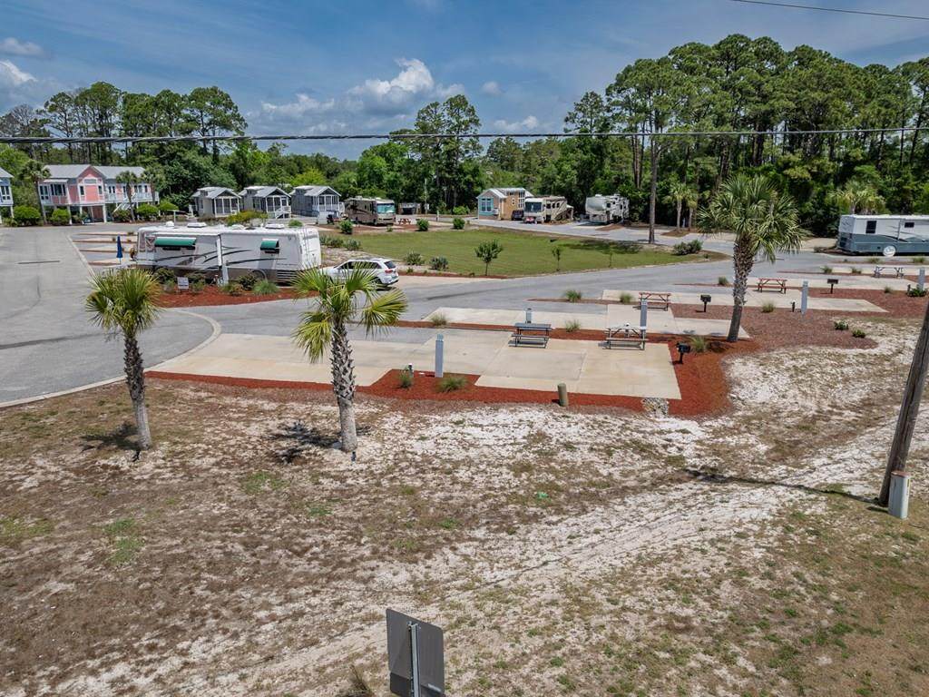 110 Haven Ct - Photo 1