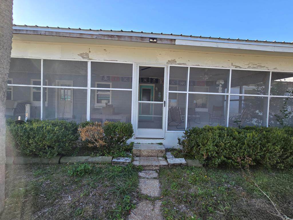 3-6 Newman Dr - Photo 1