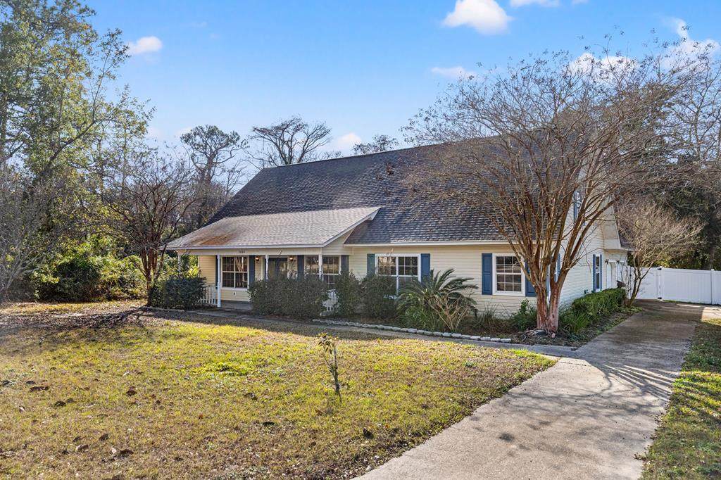 2000 Marvin Ave - Photo 1