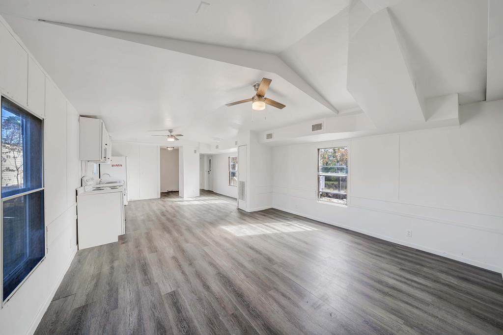 1503 S Kimbrel Ave - Photo 1