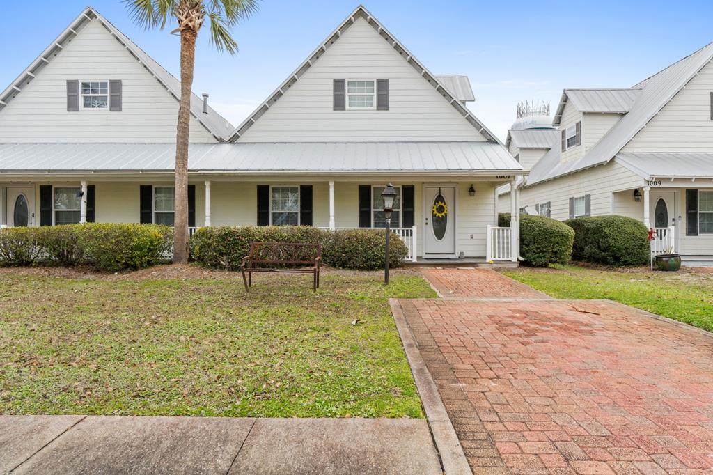 1007 Palm Blvd - Photo 1
