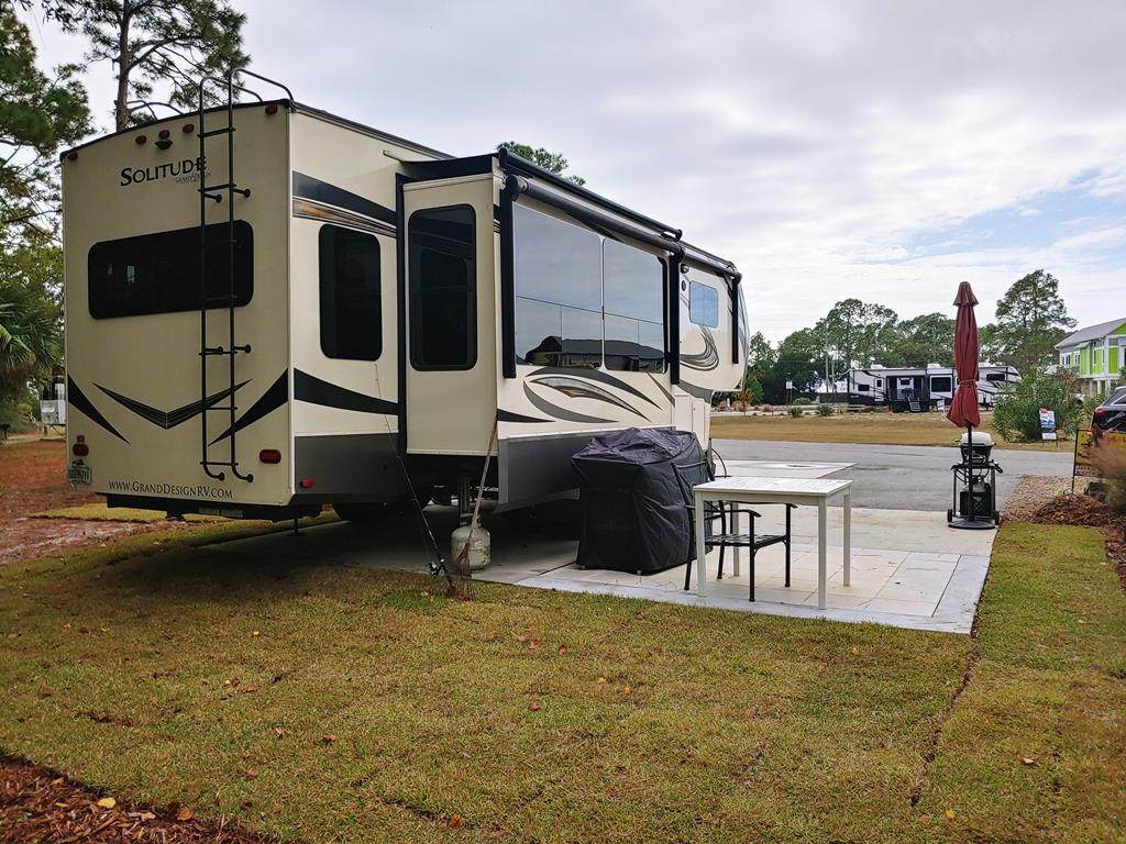 130 Haven Ct - Photo 1