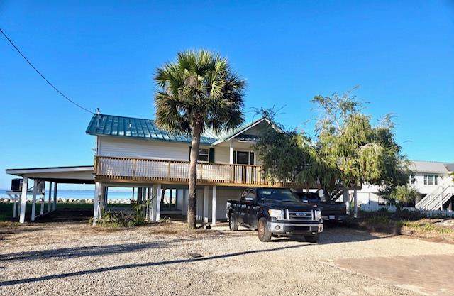 415 N Sawyer St - Photo 1