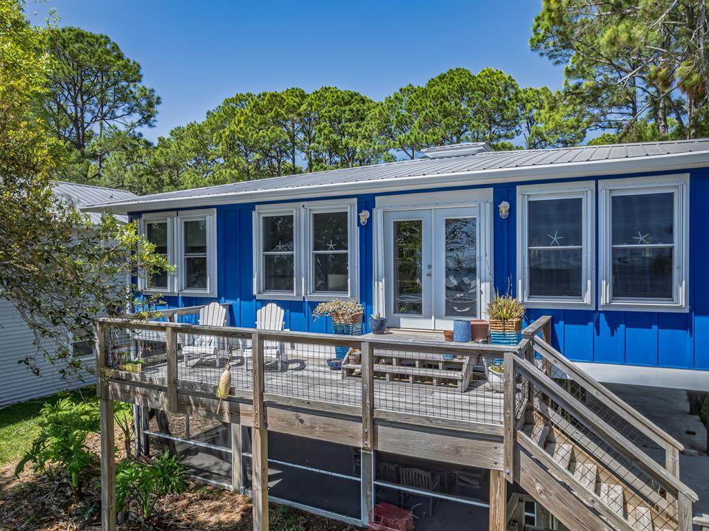 2492 Hwy 98 E - Photo 1