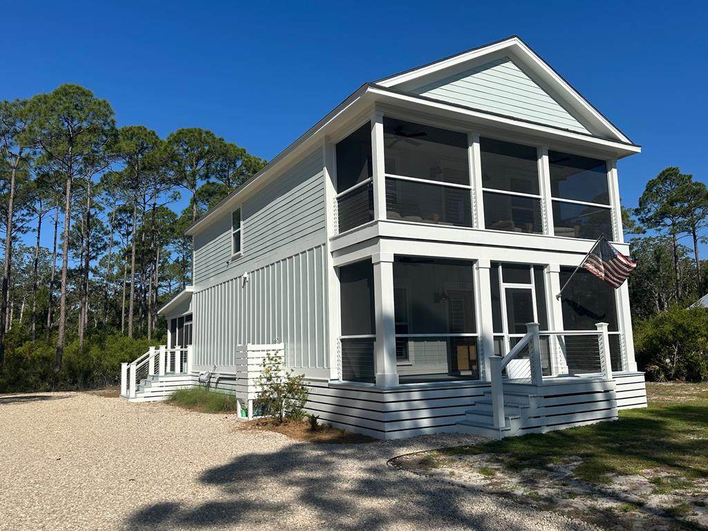 122 Treehouse Cir - Photo 1
