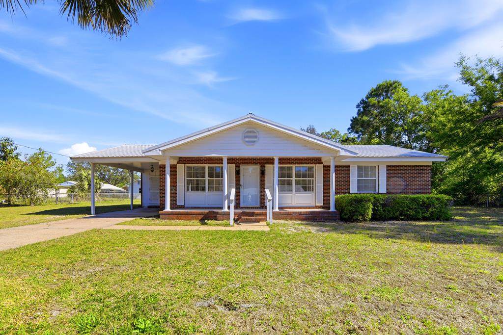41 Thomas Dr - Photo 1