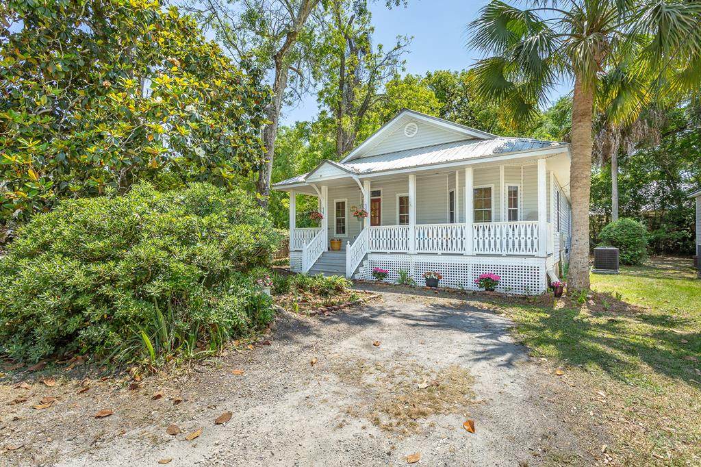 98 Sawyer Ln - Photo 1