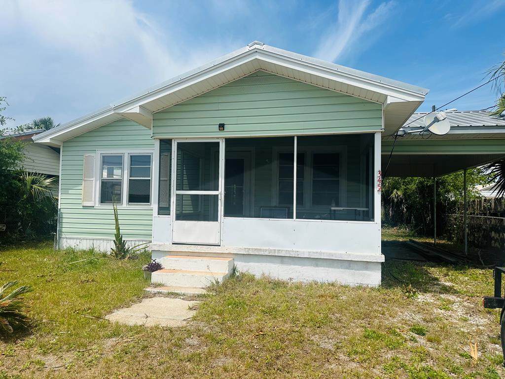 345 Marlin St - Photo 1