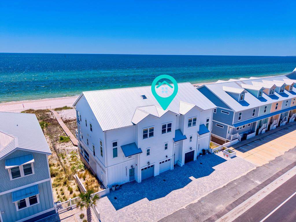 8233 Hwy 98 W - Photo 1