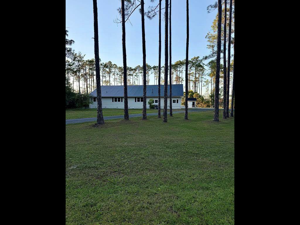 15 White Way - Photo 1