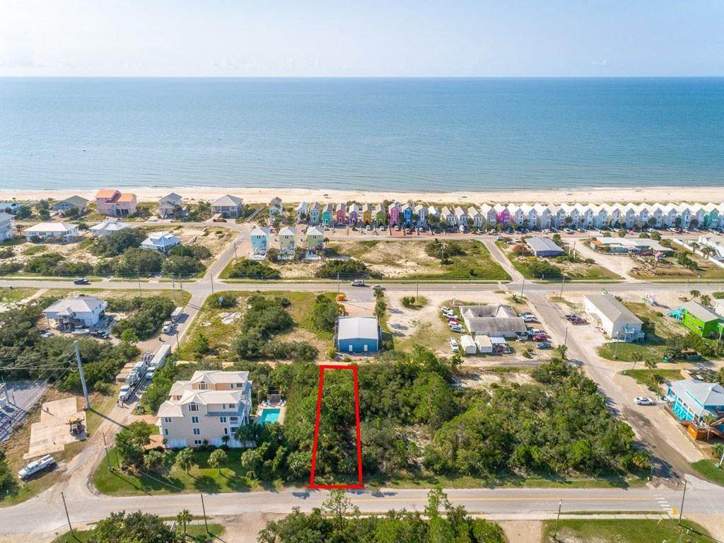 232 E Pine Ave - Photo 1