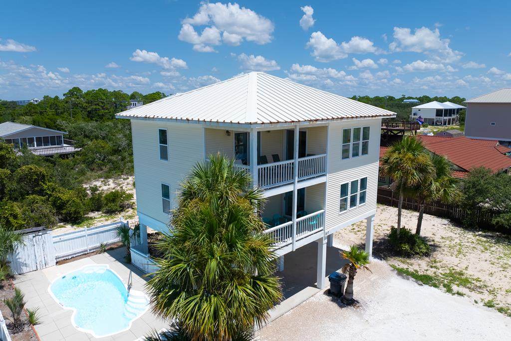 517 W Gulf Beach Dr - Photo 1