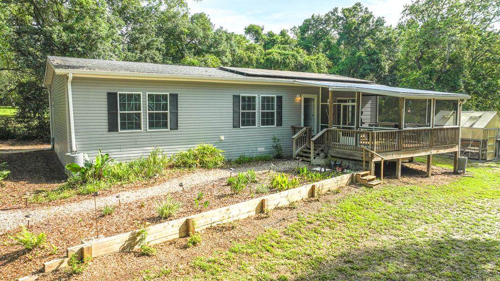 129 Franklin St - Photo 1