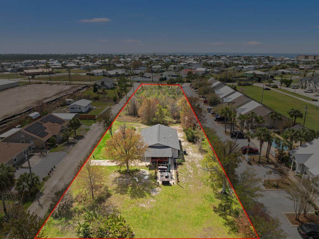 1004 Cypress Ln - Photo 1