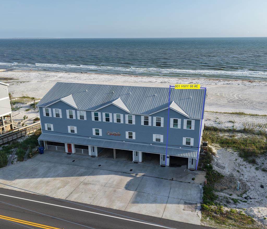 901 Hwy 98 - Photo 1