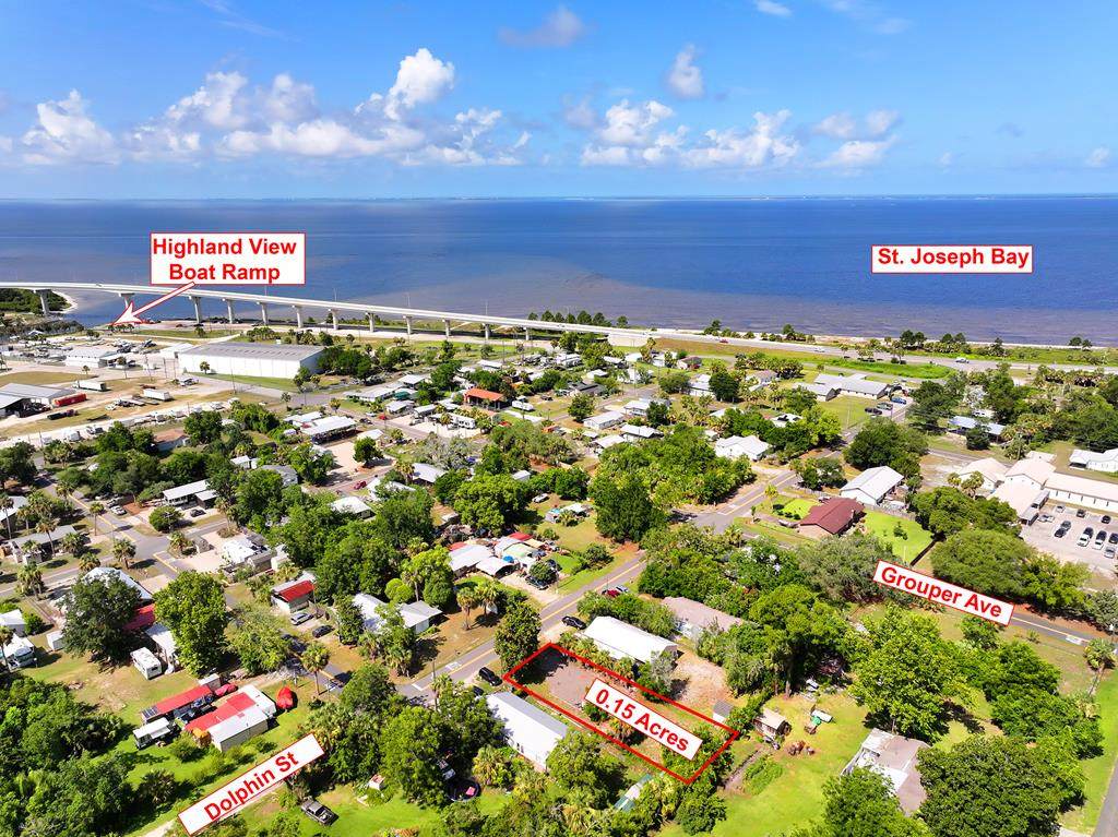 473 Dolphin St - Photo 1