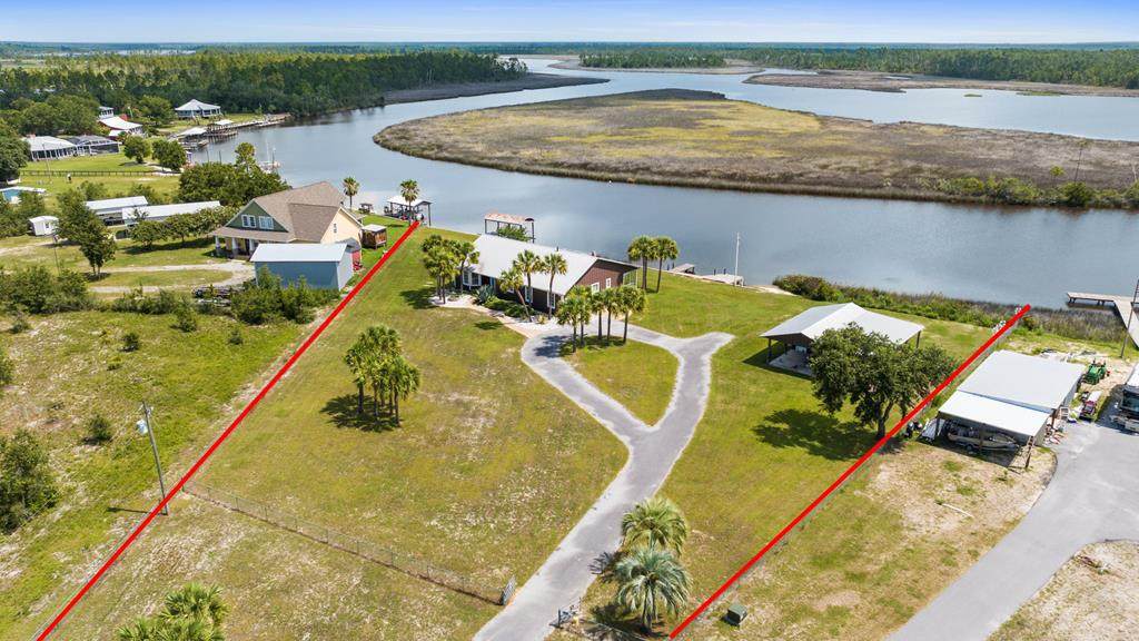 301 Chapel Ln - Photo 1