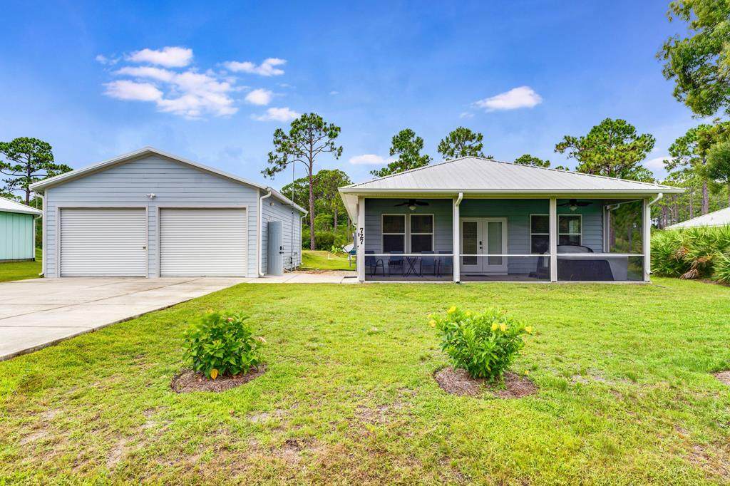 727 Timber Ridge Ct - Photo 1