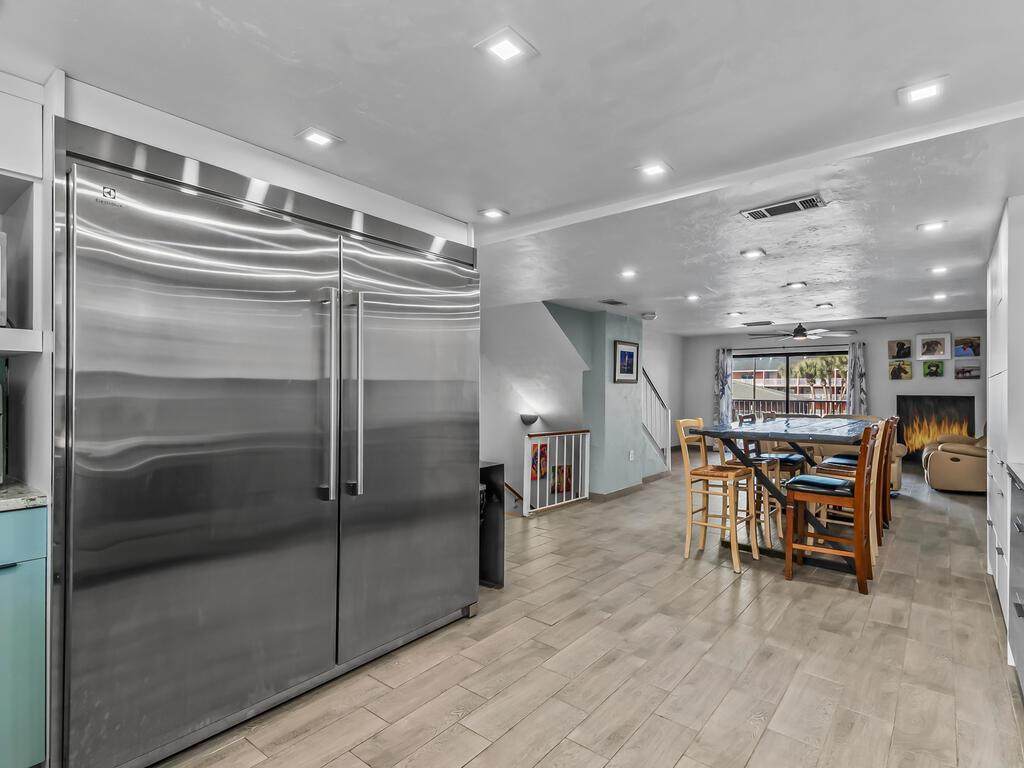 2289 Surf Rd - Photo 1