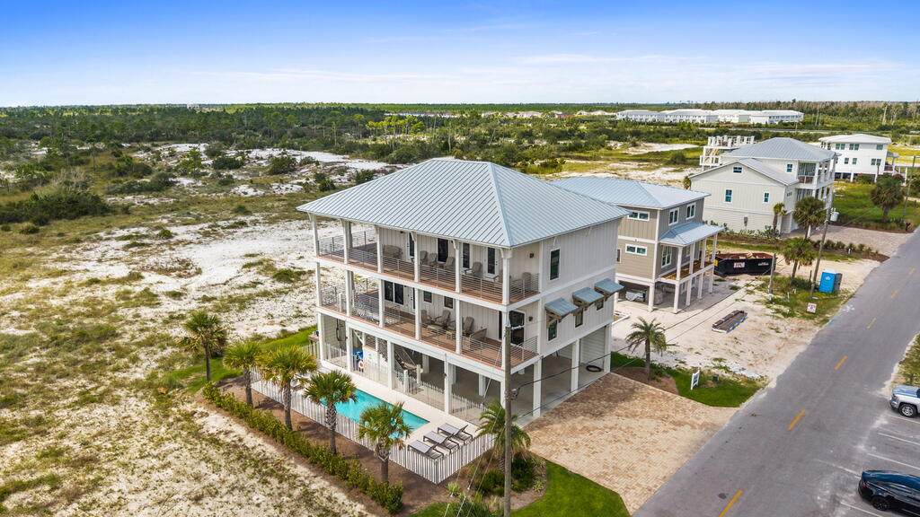 138 Canal Pkwy - Photo 1