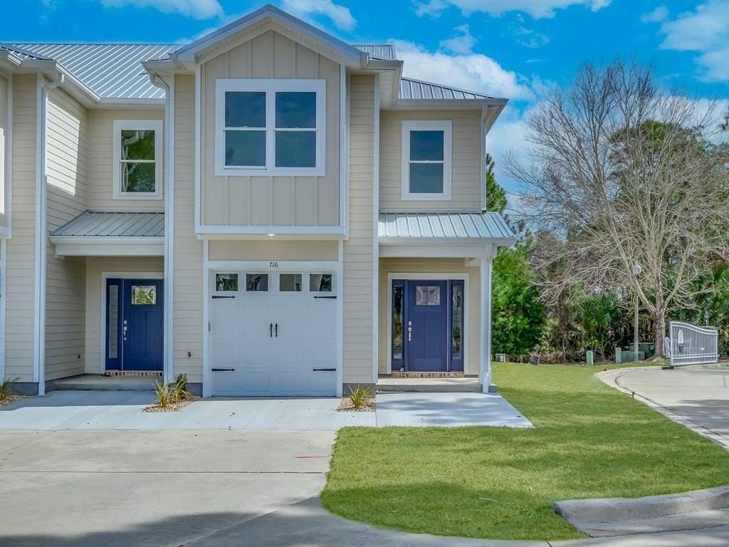716 Eagles Way - Photo 1