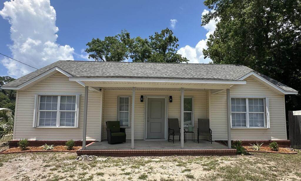 222 24th Ave - Photo 1