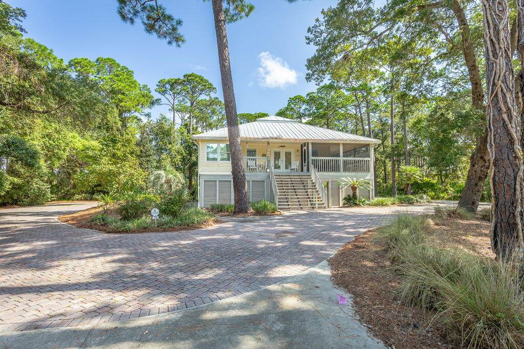 150 S Bay Shore Dr - Photo 1