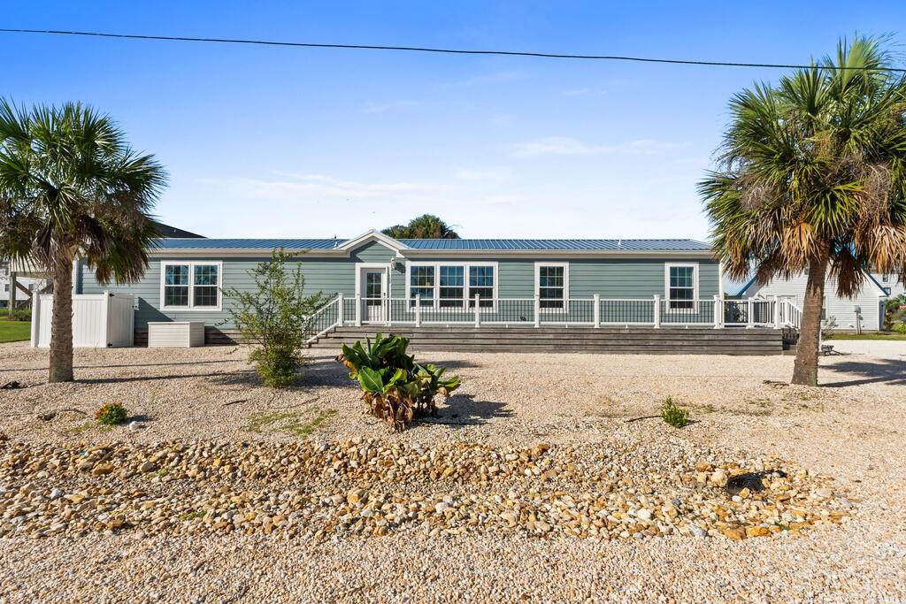 409 Florida Ave - Photo 1