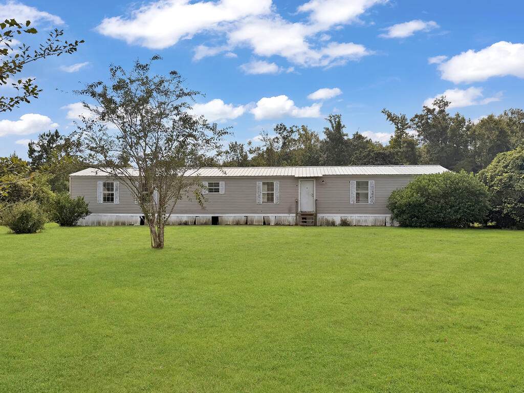 839 Hwy 71 N - Photo 1