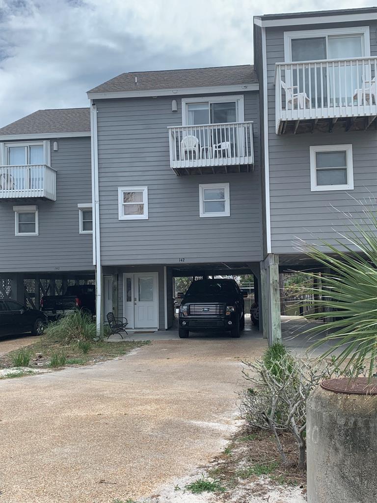 142 Sandpine Dr - Photo 1