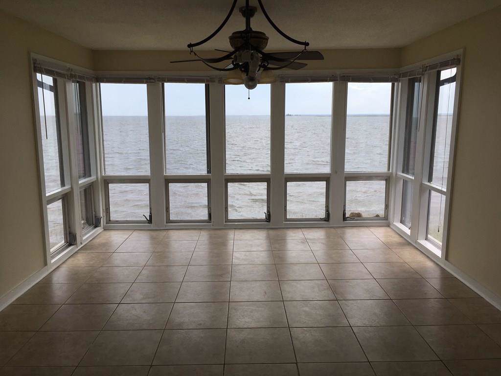 74 Ocean View Dr - Photo 1