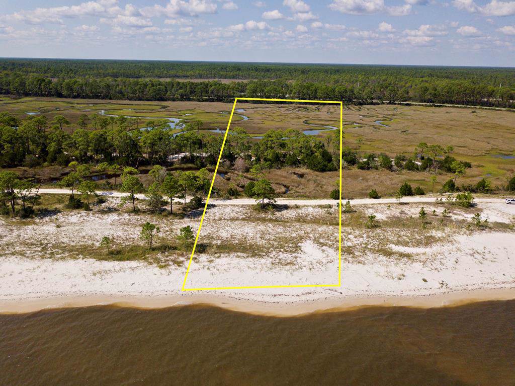 2864 Hidden Beaches Rd - Photo 1